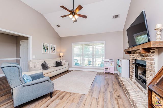103 Lasseter Lane, Perry, GA 31093