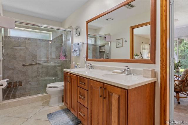 1523 N Marlborough Loop, Crystal River, FL 34429