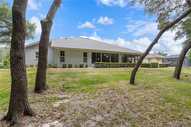 1523 N Marlborough Loop, Crystal River, FL 34429