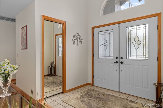 1523 N Marlborough Loop, Crystal River, FL 34429