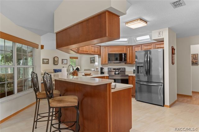 1523 N Marlborough Loop, Crystal River, FL 34429