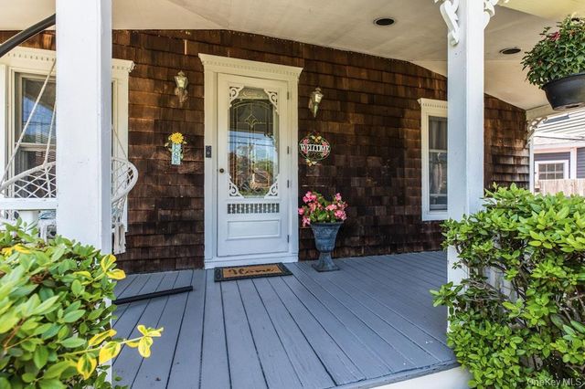 50 Rollstone Avenue, West Sayville, NY 11796