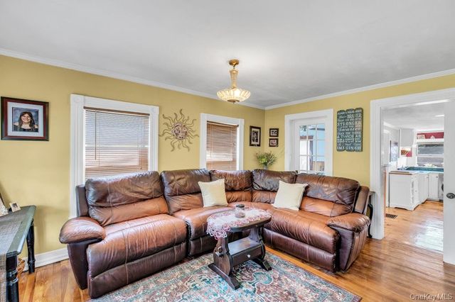 50 Rollstone Avenue, West Sayville, NY 11796