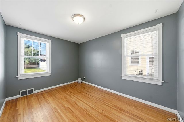 212 Treadwell Road, Tonawanda, NY 14150