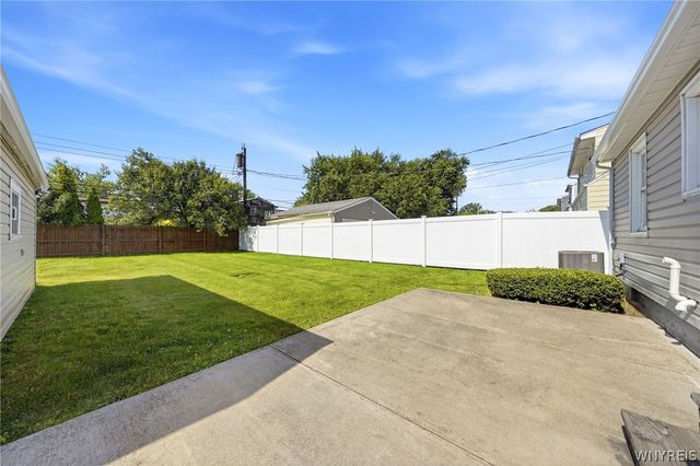 212 Treadwell Road, Tonawanda, NY 14150