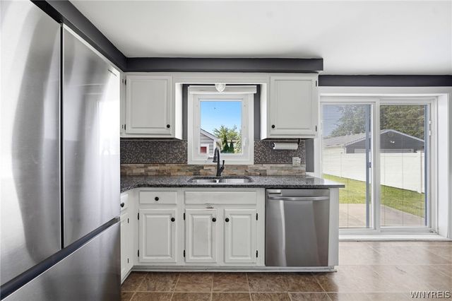 212 Treadwell Road, Tonawanda, NY 14150