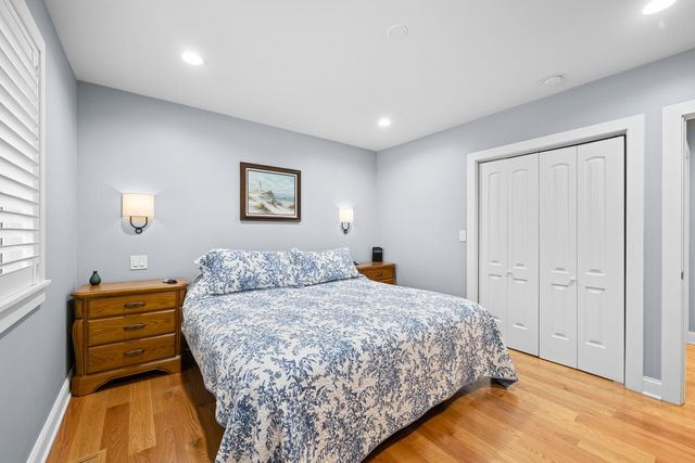 1177 RIDGE Road, Highland Park, IL 60035