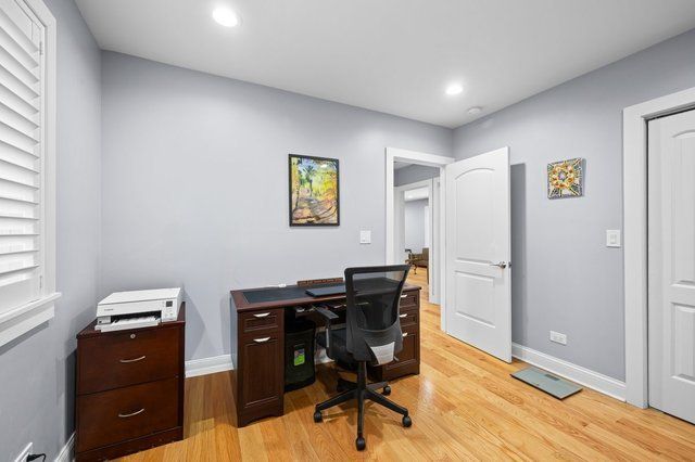 1177 RIDGE Road, Highland Park, IL 60035