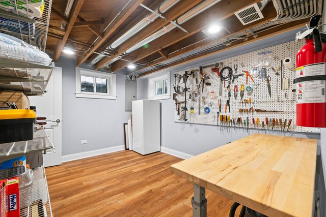 1177 RIDGE Road, Highland Park, IL 60035