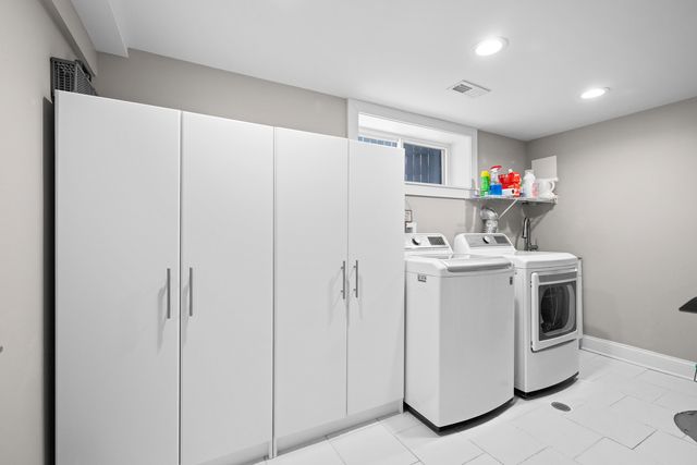 1177 RIDGE Road, Highland Park, IL 60035