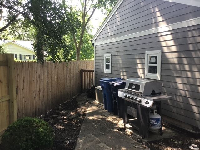 1177 RIDGE Road, Highland Park, IL 60035