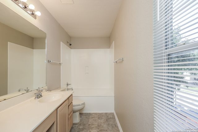 8131 SANDBAR POINT, San Antonio, TX 78254