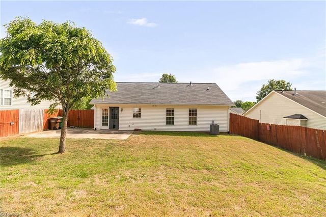 938 Saint Ann Drive, High Point, NC 27265