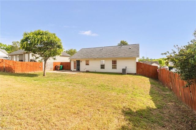 938 Saint Ann Drive, High Point, NC 27265