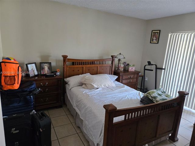 13351 SW 17th Lane 3-7, Miami, FL 33175
