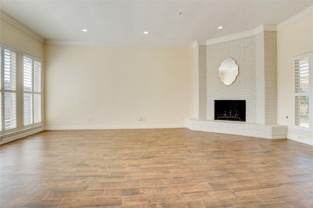 15 Bendwood Drive, Sugar Land, TX 77478