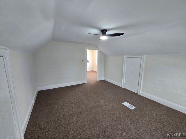 33 Trowbridge Street, Buffalo, NY 14220