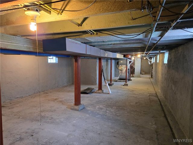 33 Trowbridge Street, Buffalo, NY 14220