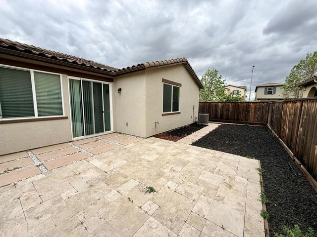 715 Alicante Drive, Hollister, CA 95023