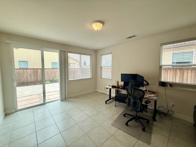 715 Alicante Drive, Hollister, CA 95023