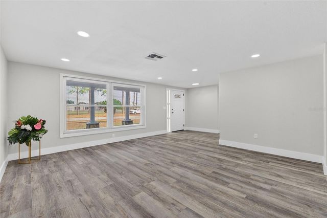 5550 DAHLIA AVENUE, New Port Richey, FL 34652