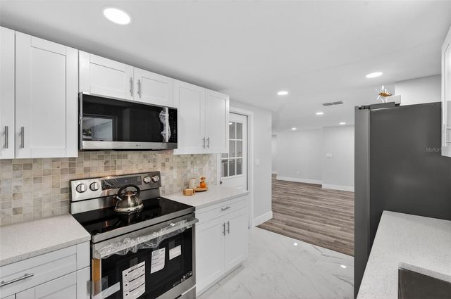 5550 DAHLIA AVENUE, New Port Richey, FL 34652