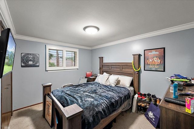 35772 Hilton Drive, Clinton Twp, MI 48035