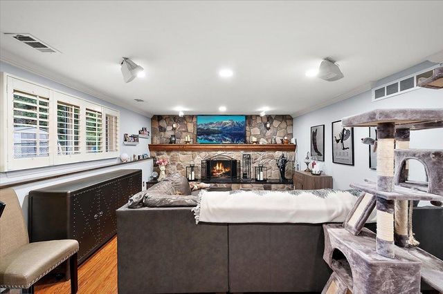 35772 Hilton Drive, Clinton Twp, MI 48035