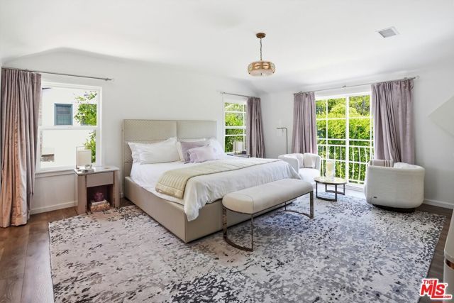 317 S Burlingame Avenue, Los Angeles, CA 90049