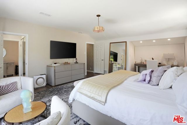 317 S Burlingame Avenue, Los Angeles, CA 90049