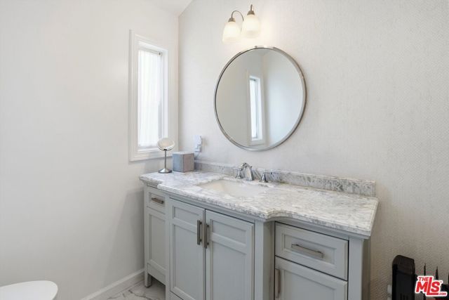 317 S Burlingame Avenue, Los Angeles, CA 90049