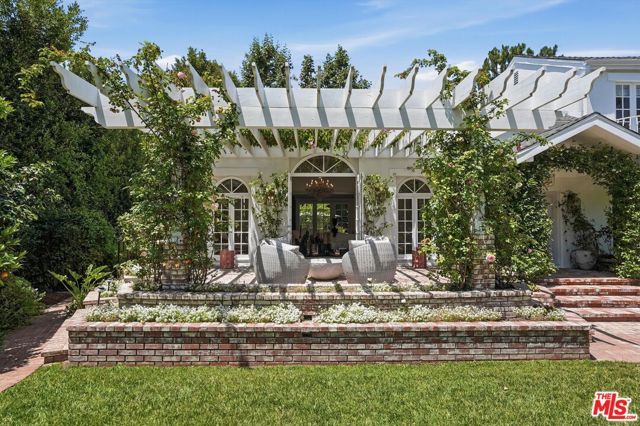 317 S Burlingame Avenue, Los Angeles, CA 90049