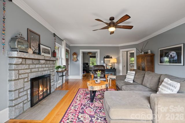 348 Beaucatcher Road, Asheville, NC 28805