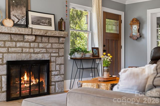 348 Beaucatcher Road, Asheville, NC 28805