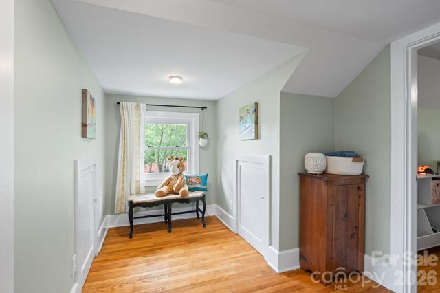 348 Beaucatcher Road, Asheville, NC 28805