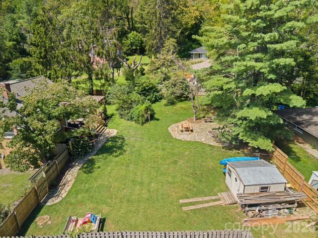 348 Beaucatcher Road, Asheville, NC 28805