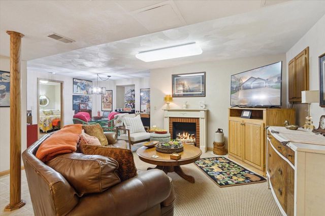 1903 St George Lane, Janesville, WI 53545