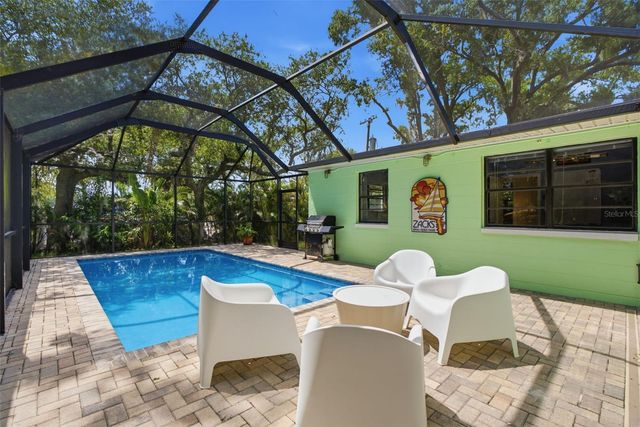 609 W RIVER DRIVE, Tampa, FL 33617