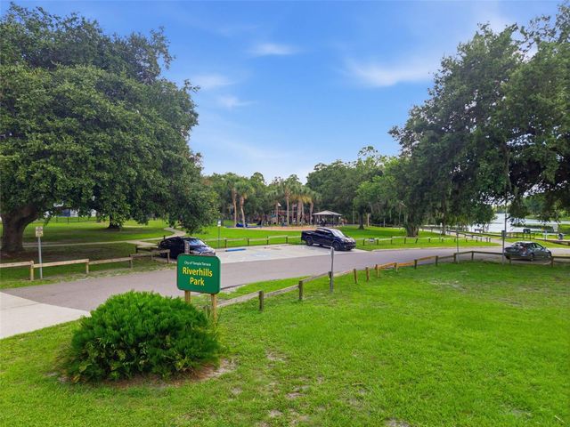 609 W RIVER DRIVE, Tampa, FL 33617
