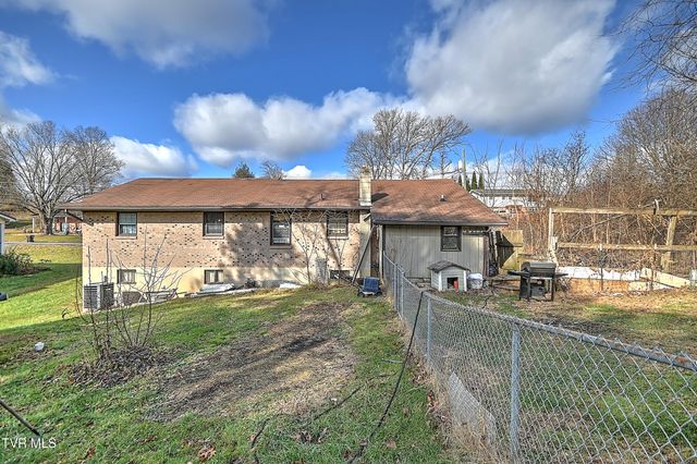 465 Springfield Drive, Bristol, TN 37620