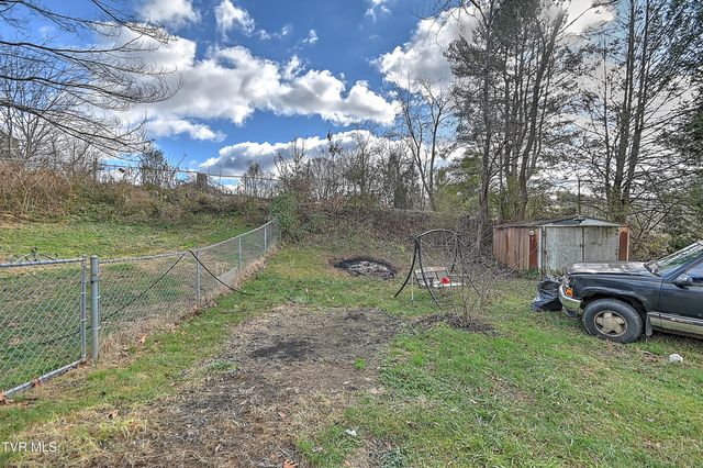 465 Springfield Drive, Bristol, TN 37620