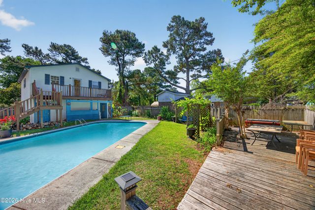 101 Doughton Road, Wilmington, NC 28409