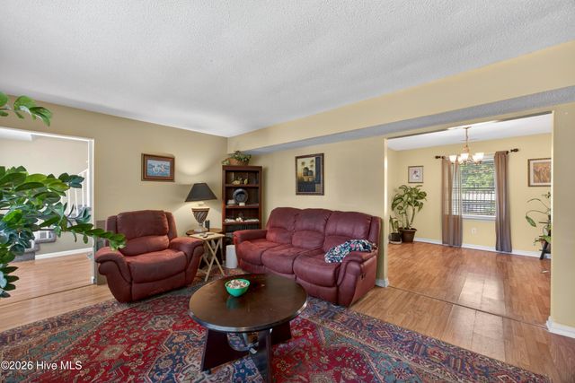 101 Doughton Road, Wilmington, NC 28409