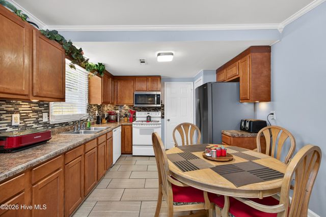 101 Doughton Road, Wilmington, NC 28409