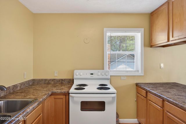 101 Doughton Road, Wilmington, NC 28409