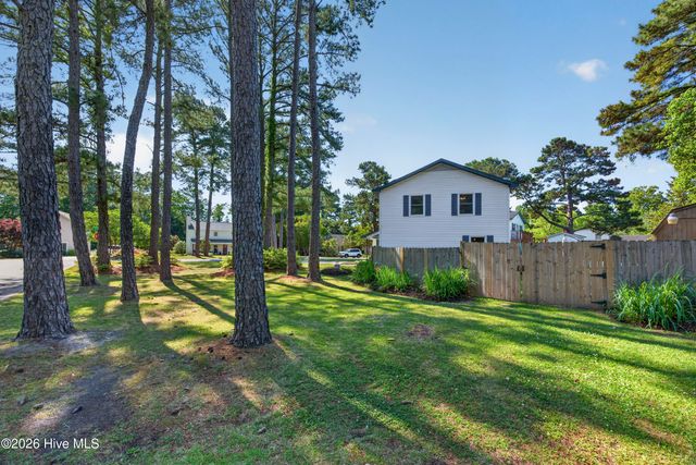 101 Doughton Road, Wilmington, NC 28409