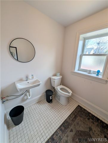 577 Niagara Street, Buffalo, NY 14201