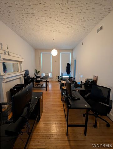577 Niagara Street, Buffalo, NY 14201