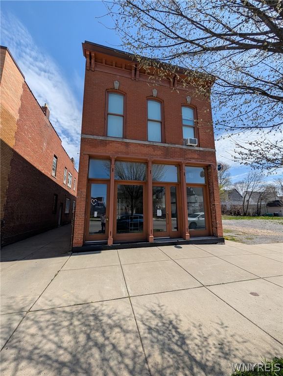 577 Niagara Street, Buffalo, NY 14201