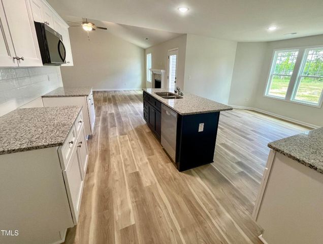 158 Sourgum Court, Zebulon, NC 27597